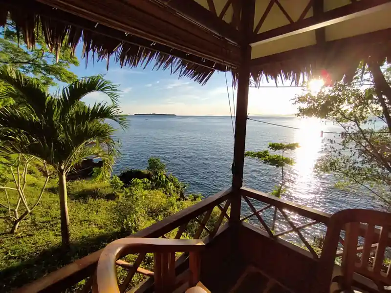 Raja Laut Dive Resort dive school in Bunaken