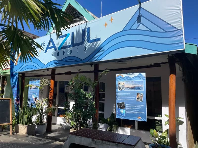 Azul Komodo dive school in Komodo